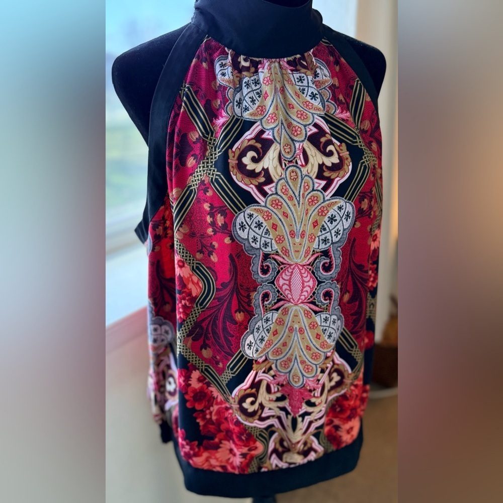 Jones New York chic sleeveless halter mock neck red black gold dressy top Lg EUC - Picture 3 of 12